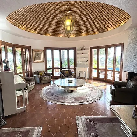 فيلة Mi Paraiso بينالماذينا
